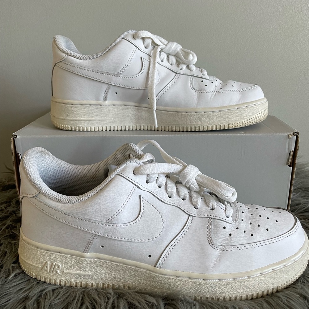 Women’s Air Force 1s